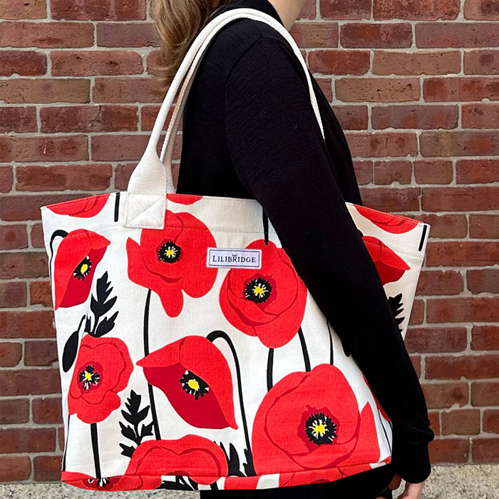 original canvas Lilibridge Bag in Tropics print