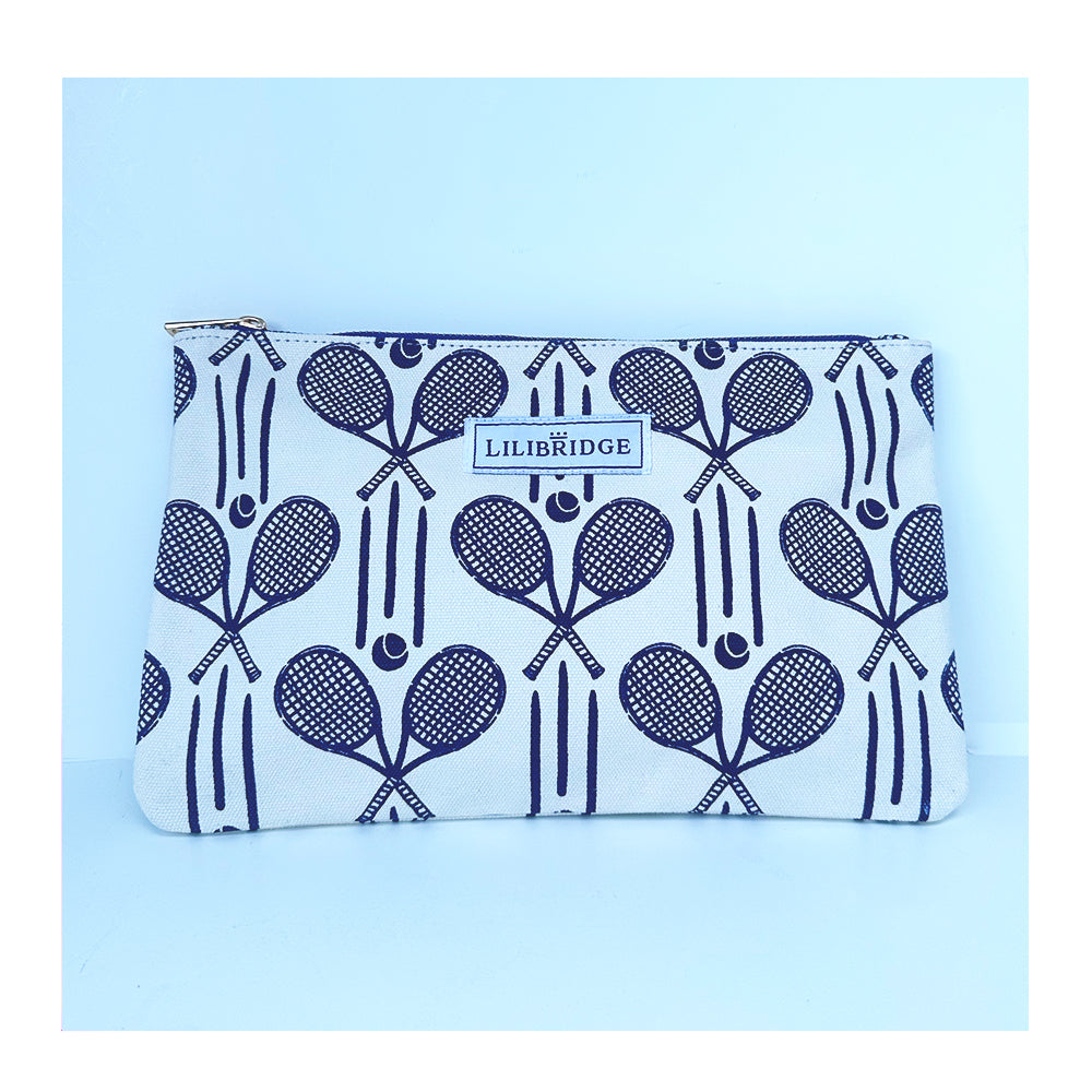 The Lilibridge Clutch, Tennis Club