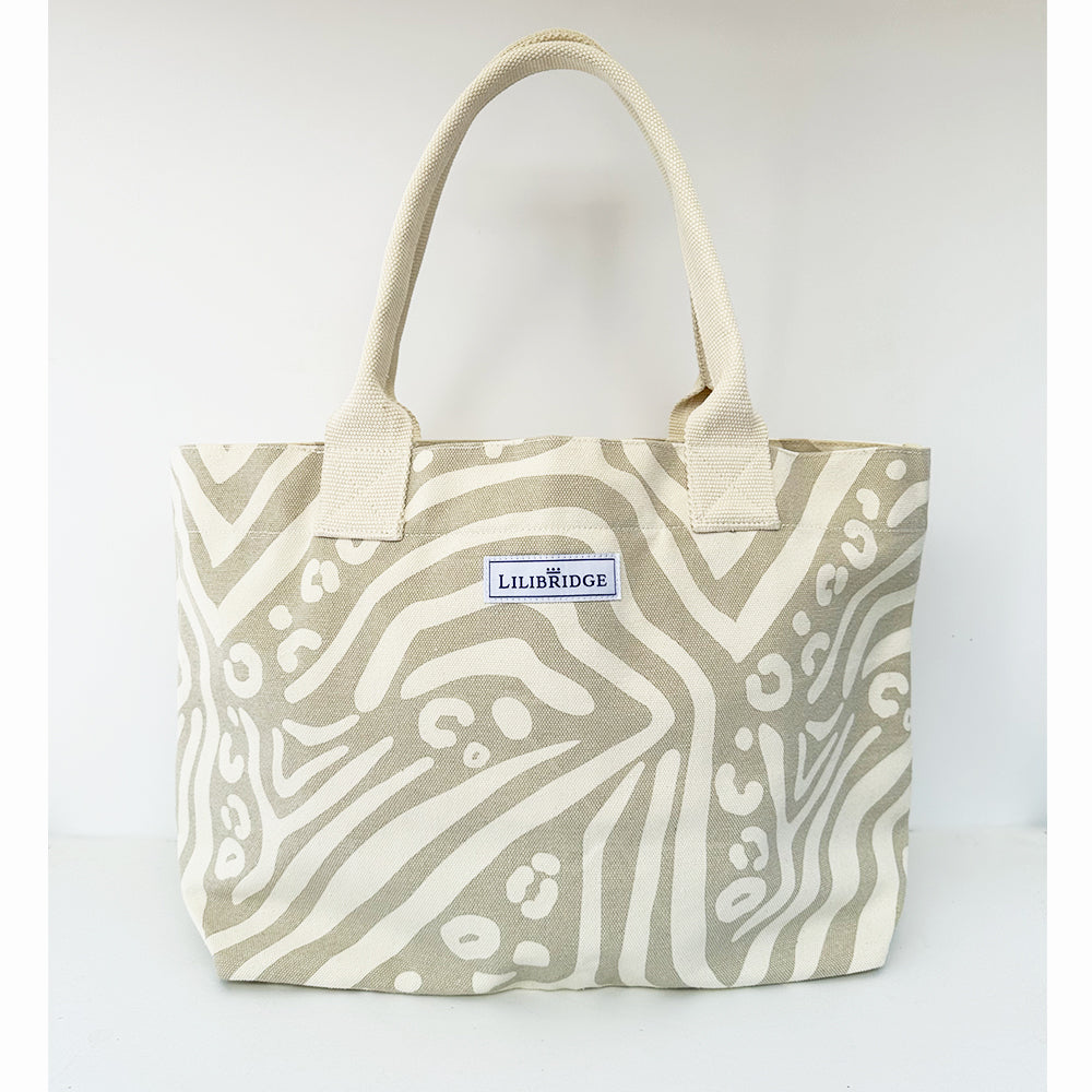 The Live and Love Tote - Thumbnail 3