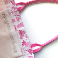 Closeup of tote bags's interior zipper pocket