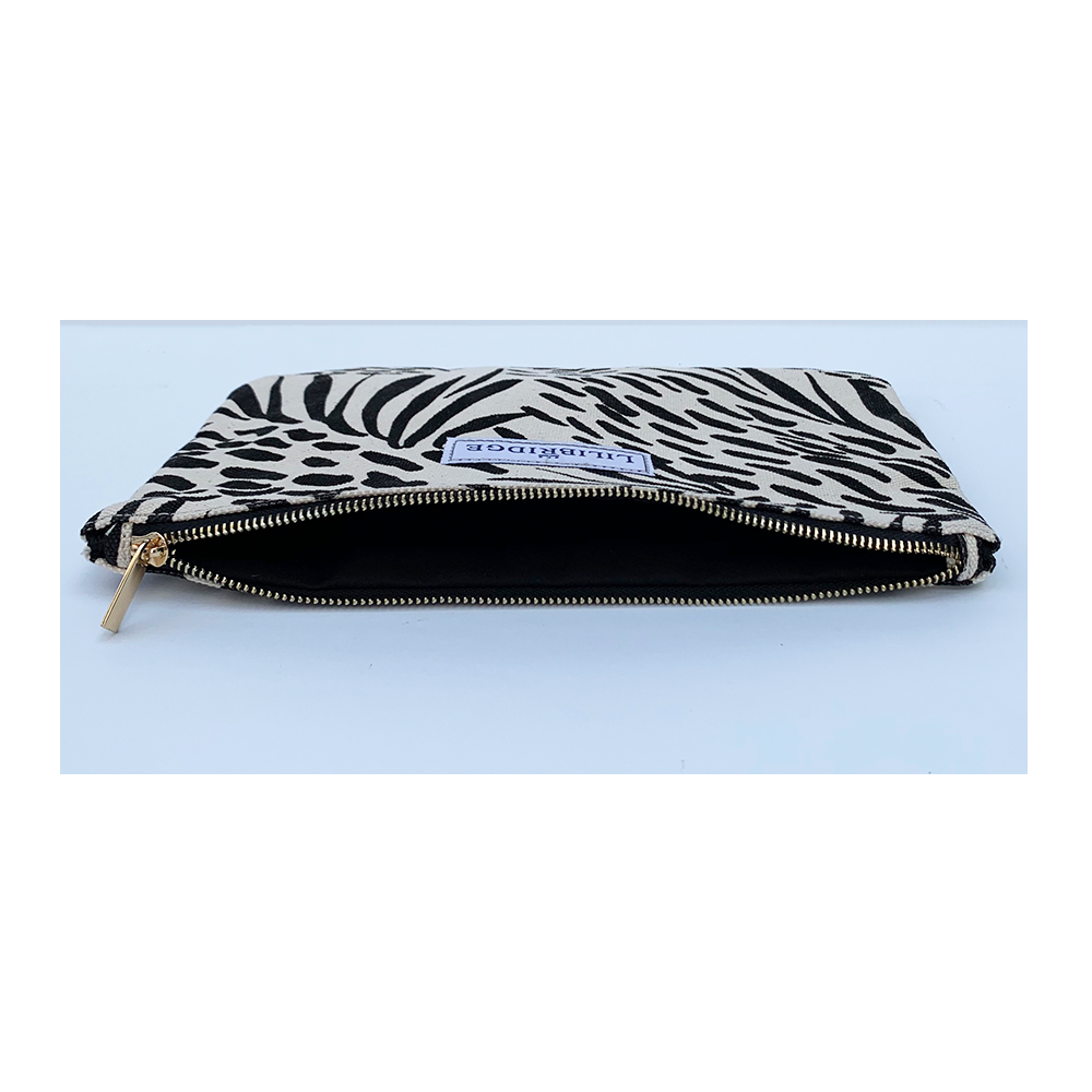 The Lilibridge Clutch, Sea Feather Black