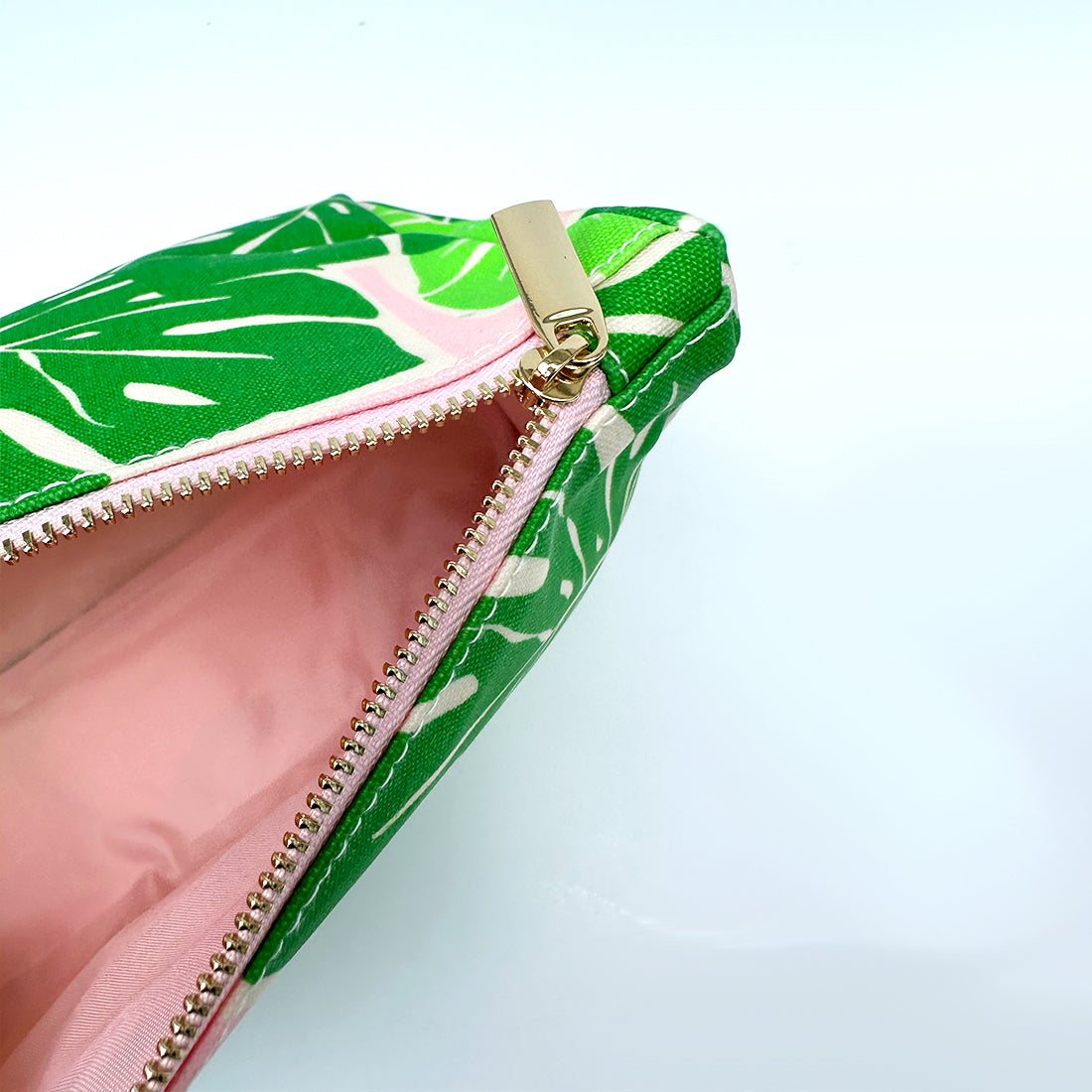 The Makeup Bag, Pink Monstera